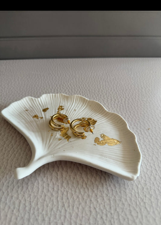Beautiful scalloped dish
